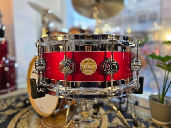 DW Collector's Edge Signature Neil Peart